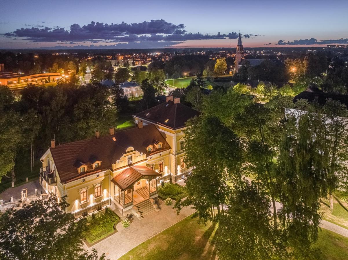 ויליאנדי Schloss Fellin Boutique Hotel And Spa מראה חיצוני תמונה